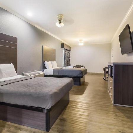 Americas Best Value Platinum Inn & Suites Houston Exterior foto